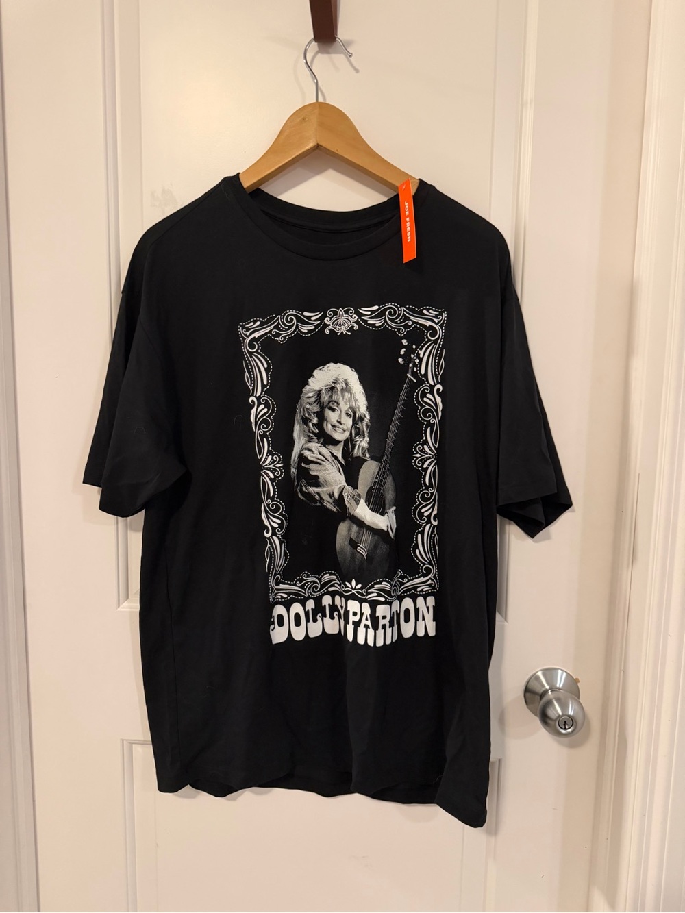 Black Graphic Dolly Parton Tribute Tee - Shirt